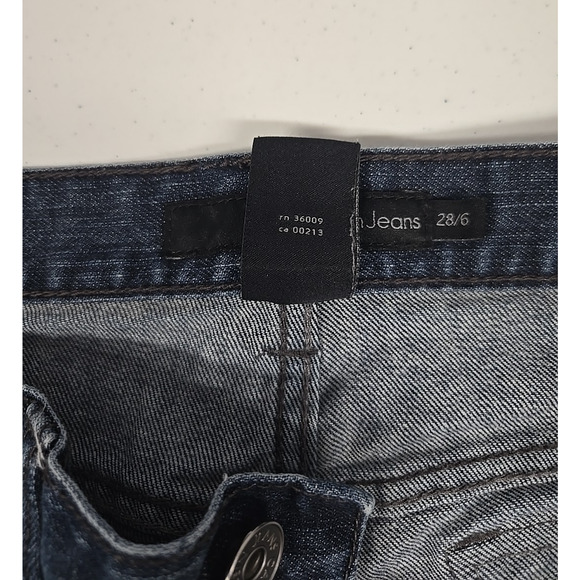 Calvin Klein Jeans Womens Denim Flare Dark Wash Bling Sequined Back Size 28/6 - Picture 12 of 12